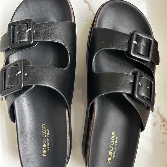 Brand-new women’s sandals 👡 — super comfortable and stylish! - Picture 5 of 5